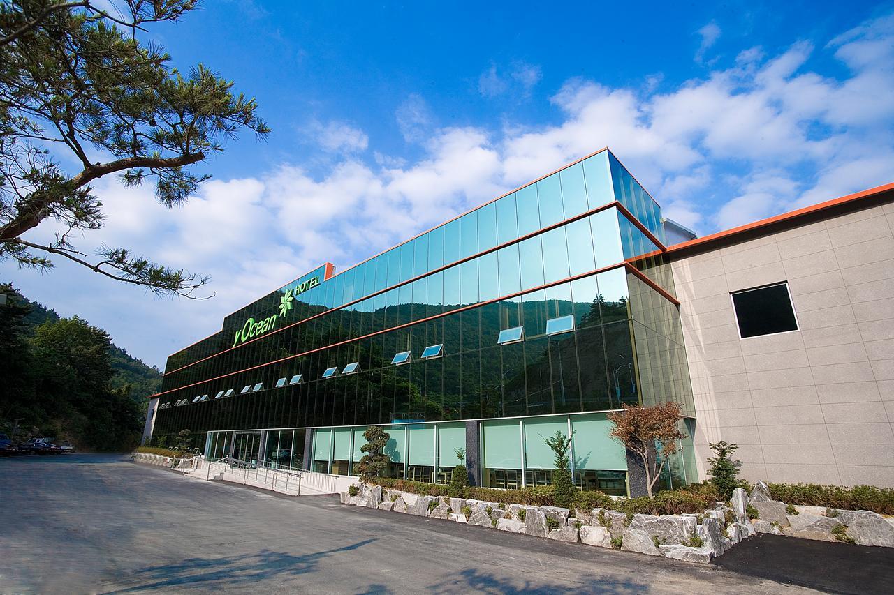 Y Ocean Hotel ยอซู ภายนอก รูปภาพ