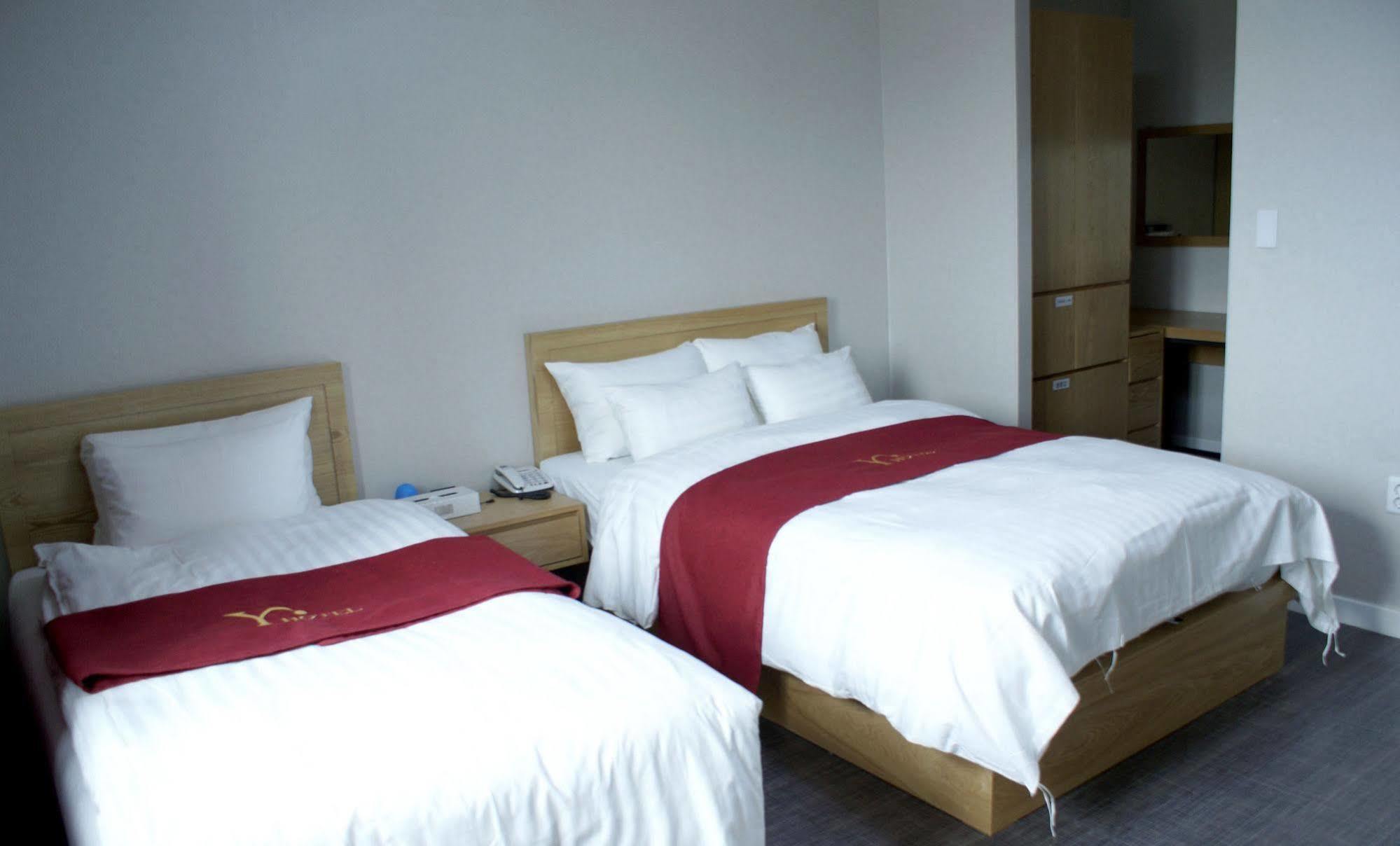 Y Ocean Hotel ยอซู ภายนอก รูปภาพ