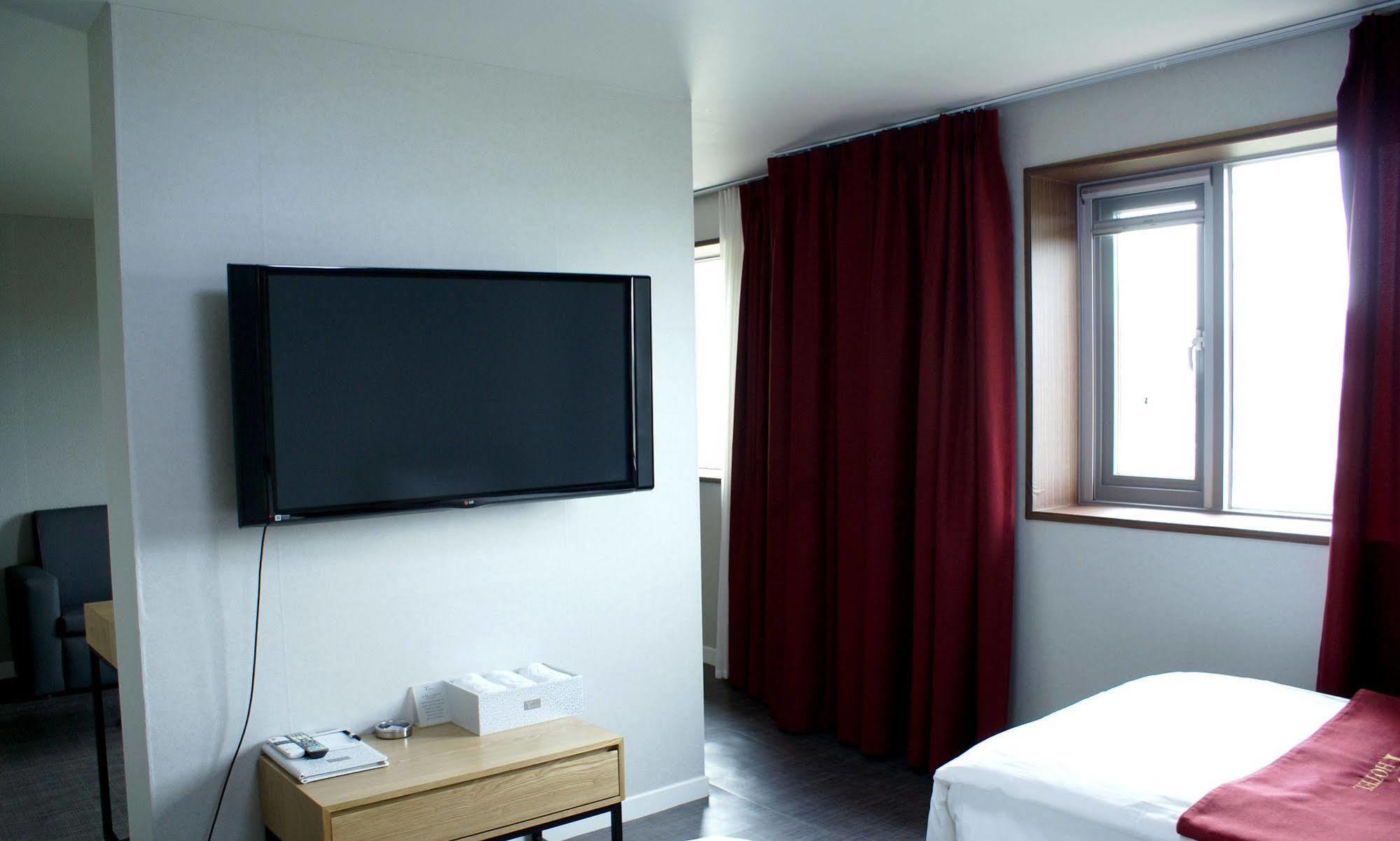 Y Ocean Hotel ยอซู ภายนอก รูปภาพ