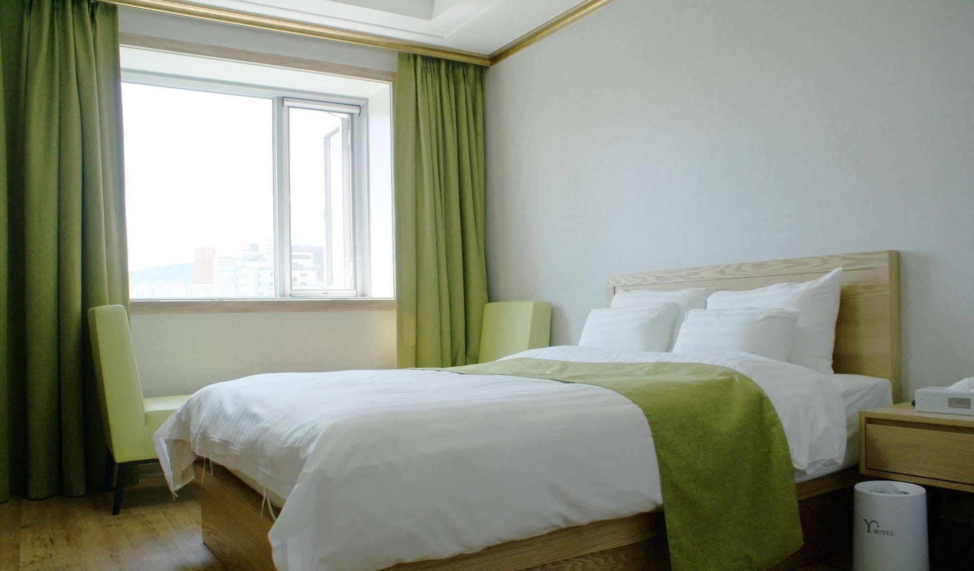 Y Ocean Hotel ยอซู ภายนอก รูปภาพ